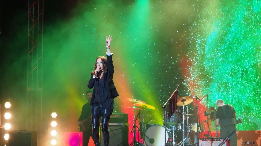 Kasia Kowalska w Pucku (wakacje 2019). Koncert który rozruszał fanów na puckim stadionie