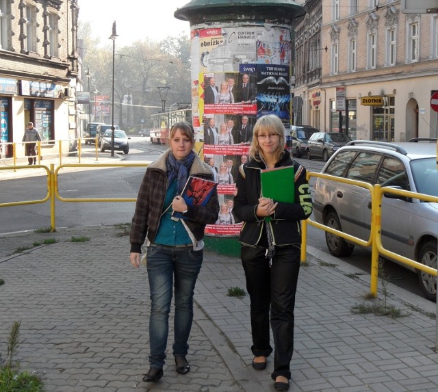 Karina Giemza (z lewej) i Natalia Schubert w ostatniej chwili znalazły miejsca w Wyższej Szkole Bankowej