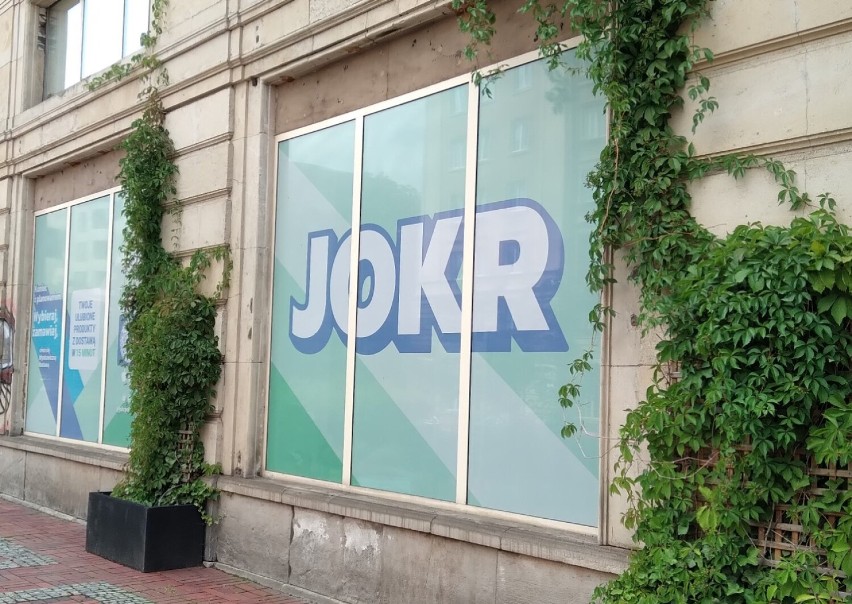 JOKR - nowy gracz na rynku dostaw w Warszawie. Zakupy pod drzwi w 15 min