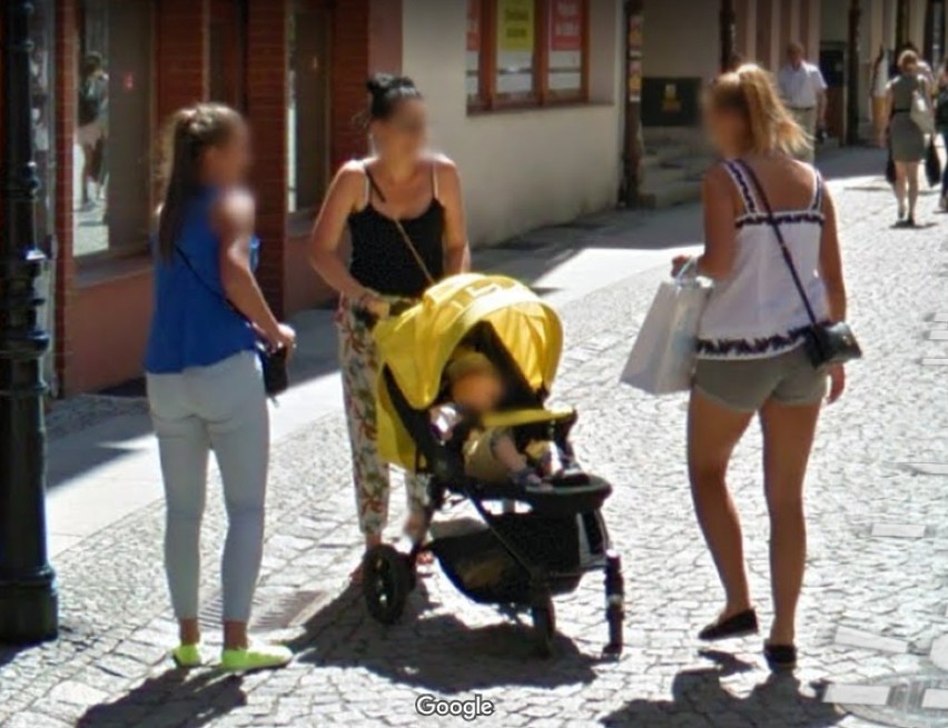 Legniczanie przyłapani przez Google Street View w centrum miasta