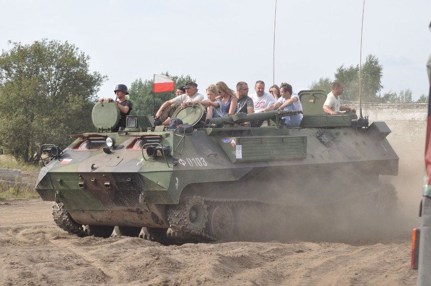 Rusza zlot militarny w Bornem Sulinowie. Ale nie dla gości [zdjęcia]