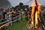 Wianki i teatr ognia w makowskim amfiteatrze na powitanie lata