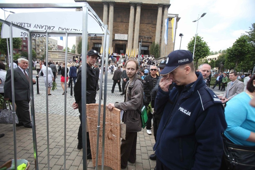 Ateiści w Boże Ciało demonstrowali w Katowicach [ZDJĘCIA]