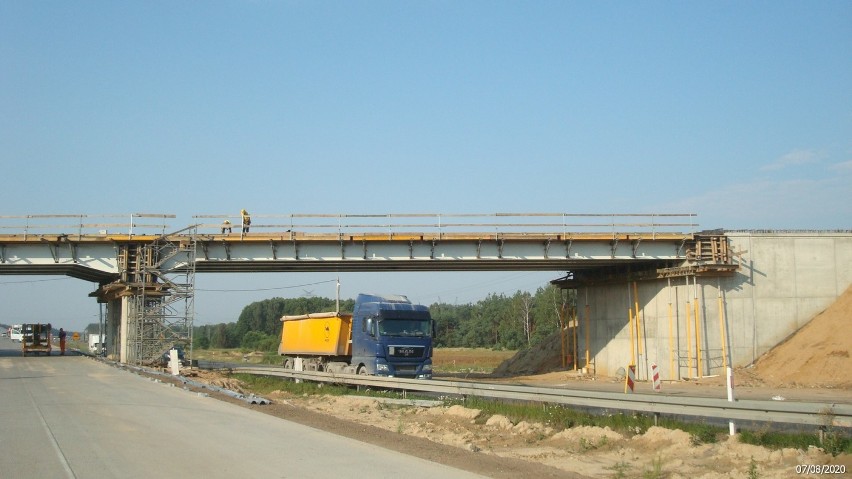 Pojedziemy przebudowaną autostradą A1 od Radomska do granicy...