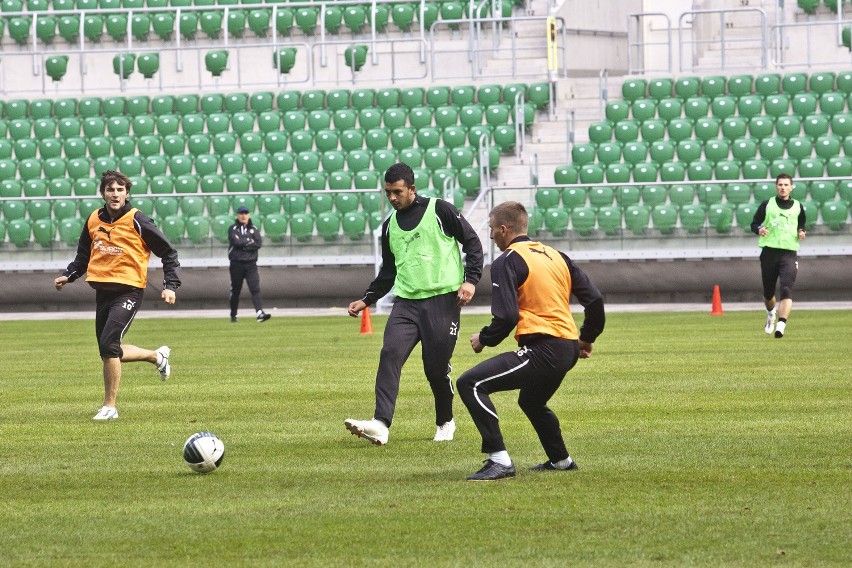 Piłka nożna: Śląsk trenował na Stadionie Miejskim (ZDJĘCIA, FILM)