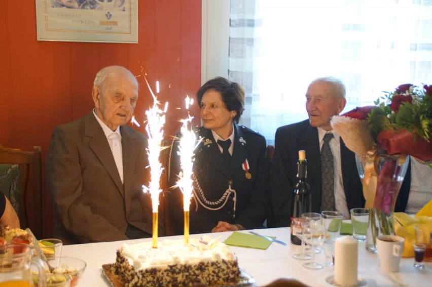 Mieszkaniec gminy Drużbice świętował 100. urodziny [ZDJĘCIA]