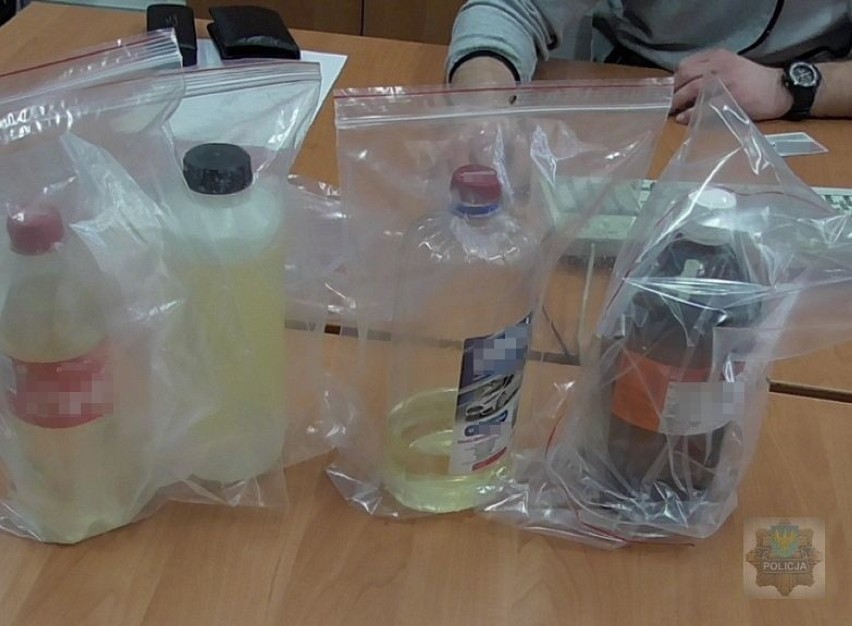 U 27-latka z Brzegu policjanci znaleźli cztery litry płynnej...