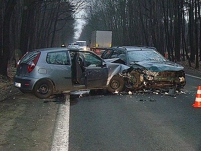 Wypadek na Mikołowskiej w Rybniku. 5 osób rannych [ZDJĘCIA]