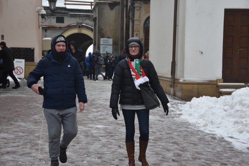 Pielgrzymka kibiców na Jasną Górę 2019. Kibice z całej Polski przyjechali do Częstochowy ZDJĘCIA