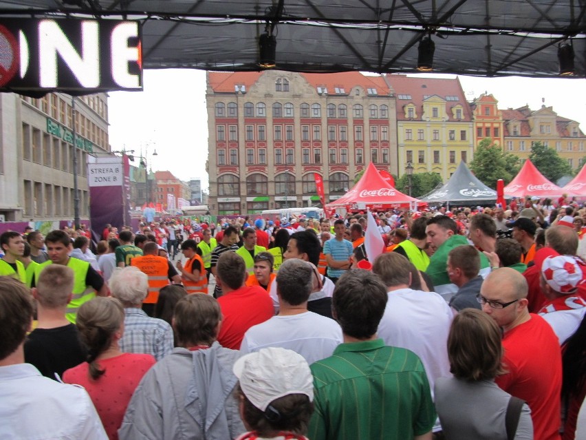 Wrocław: Piątek w strefie kibica (ZDJĘCIA)