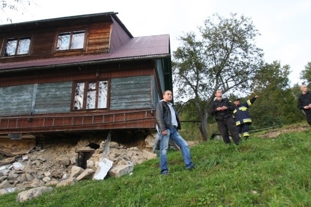 Tak wyglądają domy na górze. Nie nadają się do zamieszkania. Jeden z nich należy do kolegi braci Golców