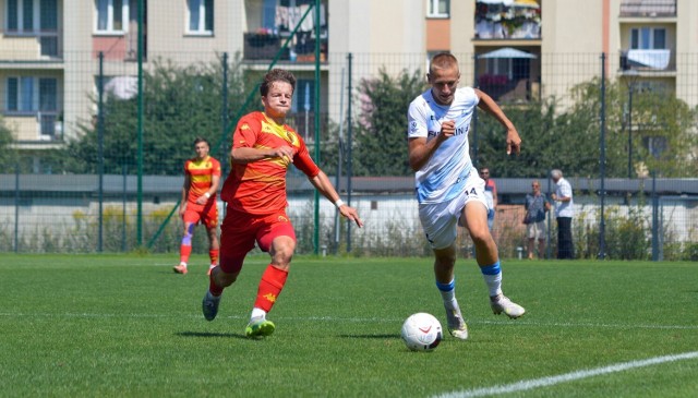 W Centralnej Lidze Juniorów piłkarze AP Stal rywalizują z czołowymi klubami w Polsce.