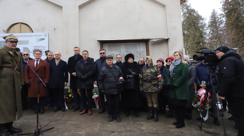 W Kielcach odbyły się uroczystości upamiętniające pierwszą deportację Polaków na Sybir. W piątek przypadła 83. rocznica tych wydarzeń