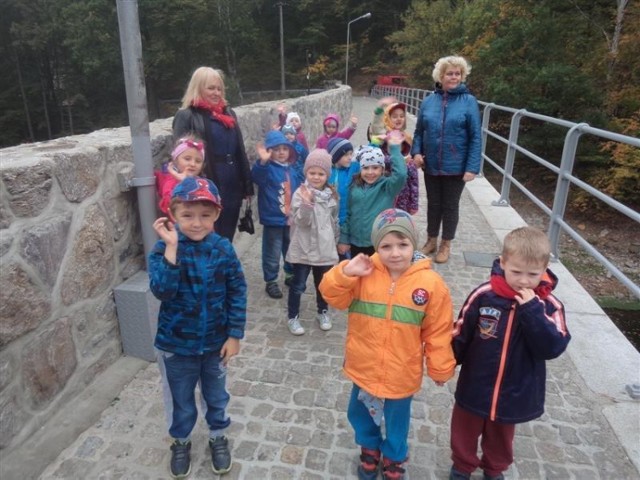 Przedszkole nr 4 w Strzegomiu zorganizowało wycieczkę do Lubachowa