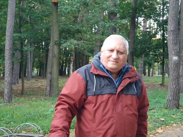 Ryszard Michalak od prawie 30 lat mieszka we Włoszek, jest watykanistą i autorem książki o Watykanie. Urodził się w Ciechocinku
