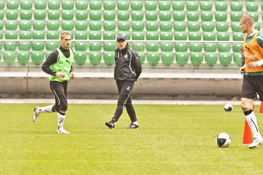 Piłka nożna: Śląsk trenował na Stadionie Miejskim (ZDJĘCIA, FILM)