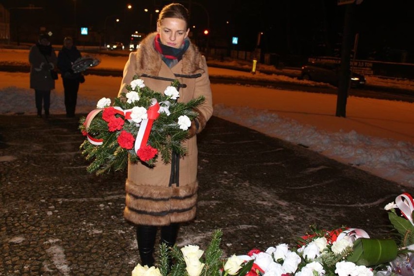 W Gniewkowie zabrzmiała „Niepodległa” - tak obchodzono 98. rocznicę odzyskania niepodległości [zdjęcia]