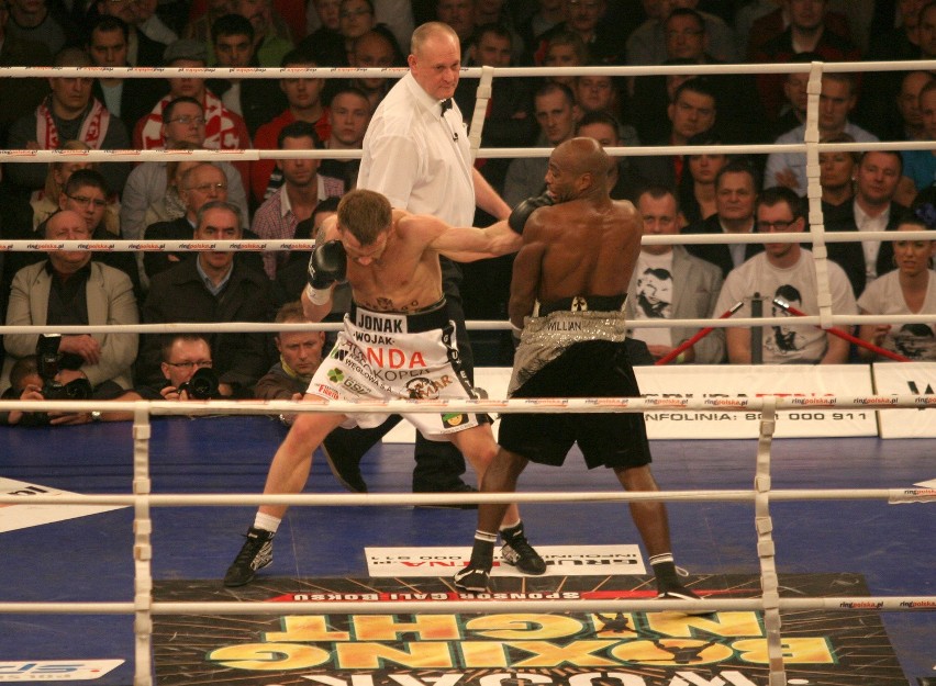 Wojak Boxing Night Zabrze. Jonak obronił pasy [ZDJĘCIA]