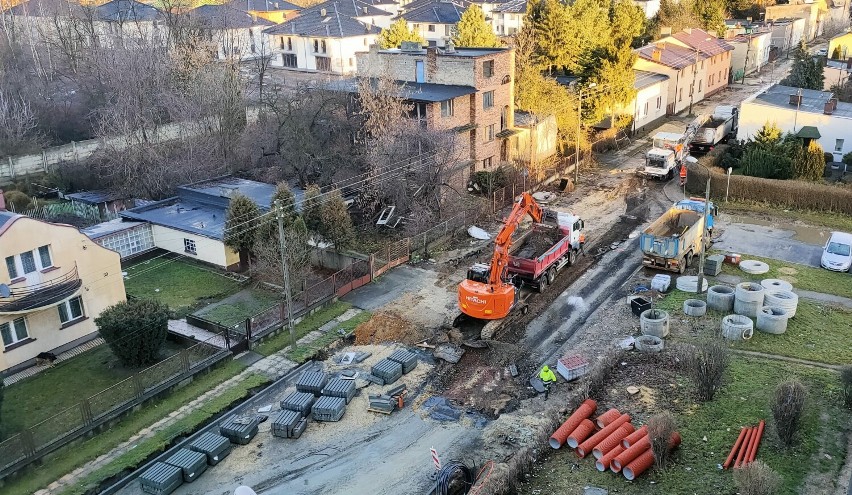 We wtorek 27 grudnia wznowiony został remont ulicy Ogrodowej...