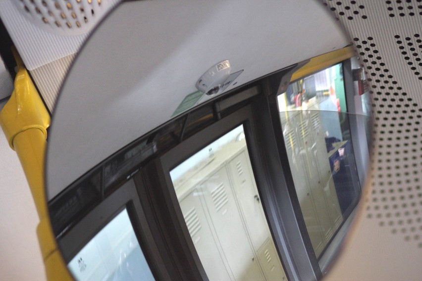 Wrocław: Kamery liczą pasażerów w autobusach i tramwajach (ZDJĘCIA)