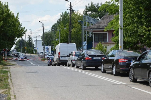 Największą inwestycją będzie budowa wiaduktu nad torami kolejowymi w ciągu ulic Piłsudskiego i Zwierzynieckiej. Przeznaczono na ten cel 20 mln zł