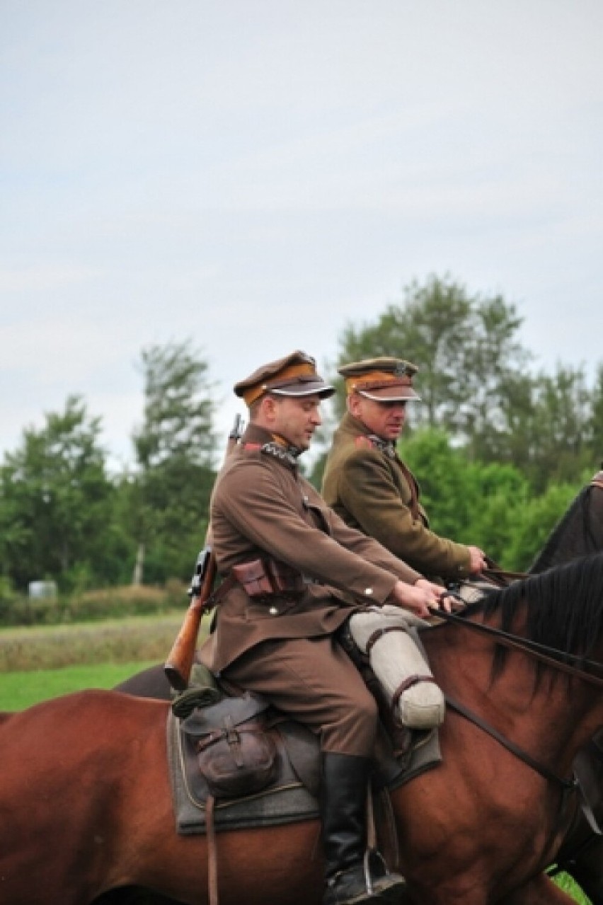 W Poświętnem przy kościele św. Józefa gościła ekipa filmu...