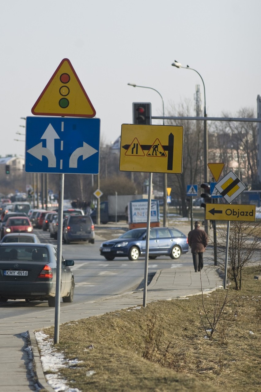 Kraków, Ruczaj. Zmiany komunikacyjne i nowe oznakowanie...