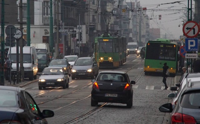 Opóźnienia w ruchu są tak duże, że ten dystans da się szybciej pokonać pieszo