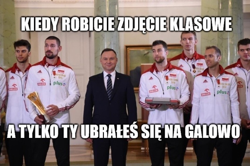 Polscy kibice gratulują siatkarzom i... śmieją się z...