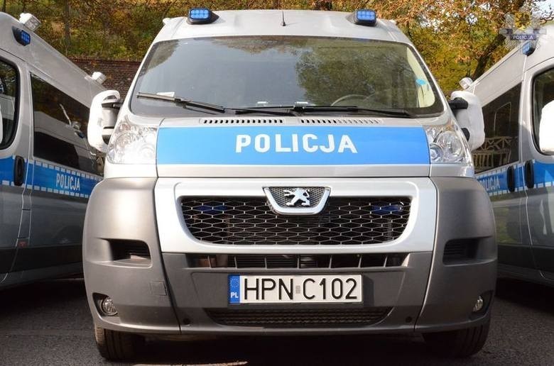 Policja w Kwidzynie otrzymała ambulans Pogotowia Ruchu Drogowego