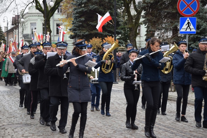 Święto Niepodległości w Augustowie. Mieszkańcy uczcili 101. rocznicę [ZDJĘCIA]