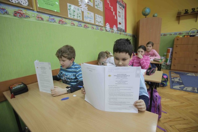 Sprawdzian trzecioklasistów 2013 z Operonem.