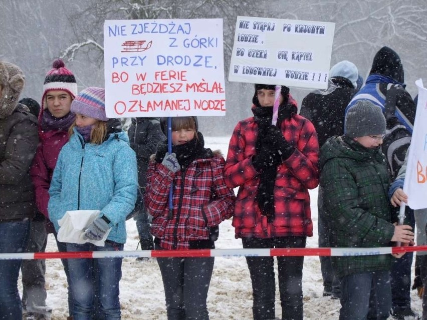 Policjanci pokazali, jak ratować ludzi