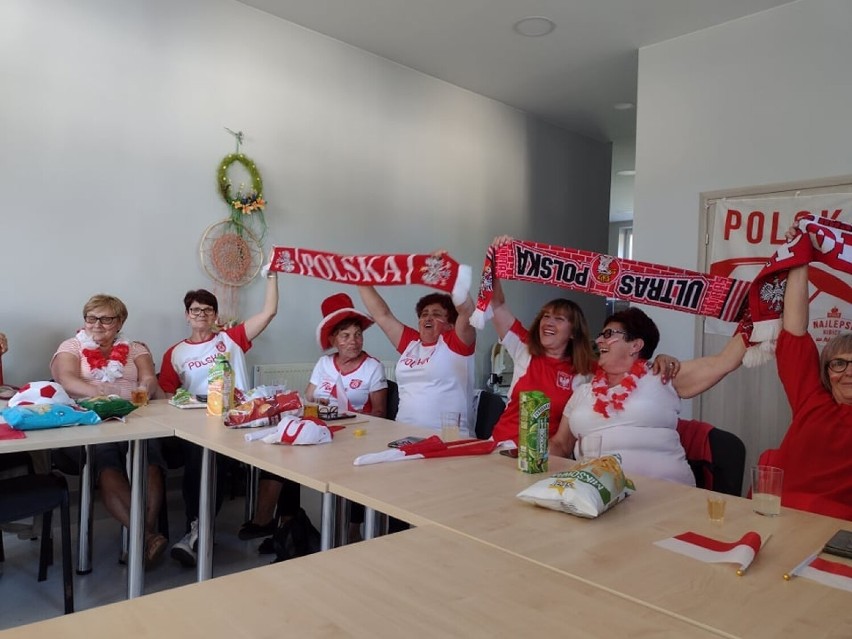 Seniorki z Łużnej wierzą w polską drużynę na Euro. Szykują się na kolejny mecz i głośny doping