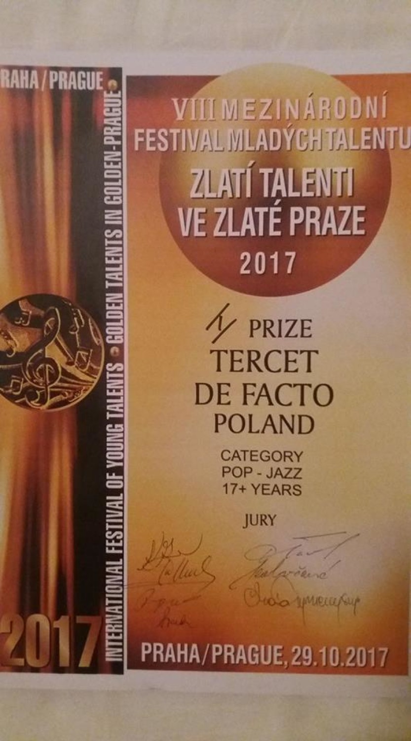 Trzy wokalistki ze stargardzkiego De Facto wygrały festiwal młodych talentów w Pradze!