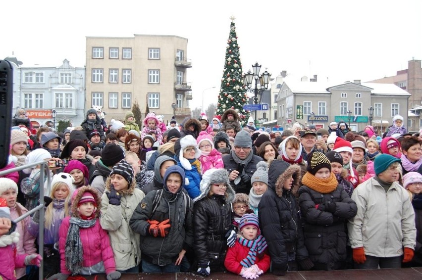 Spotkanie ze Świętym Mikołajem na Rynku w Kartuzach, rok 2012