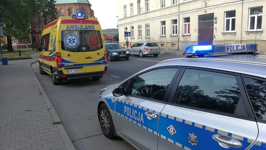 Potrącenie 17-latki na ulicy Brzeskiej we Włocławku.