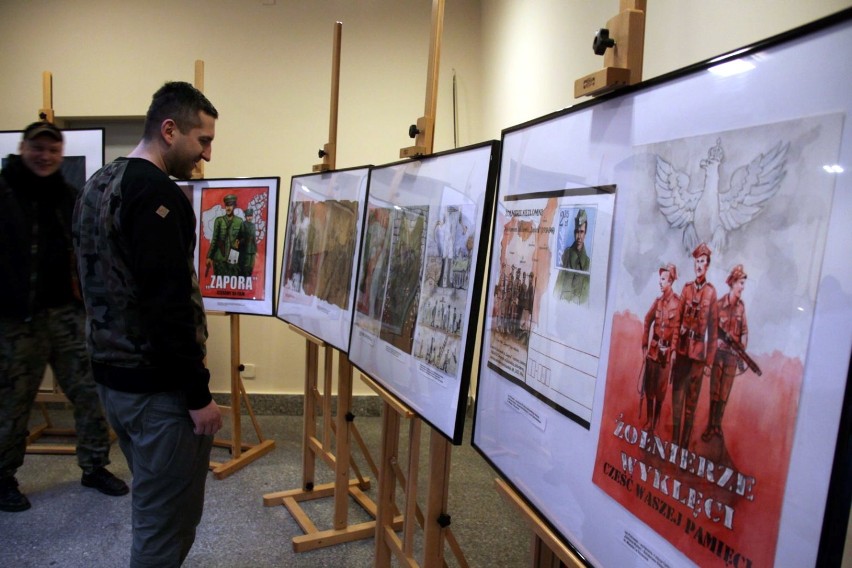 Żołnierze Wyklęci na wystawie prac uczniów z woj. lubelskiego