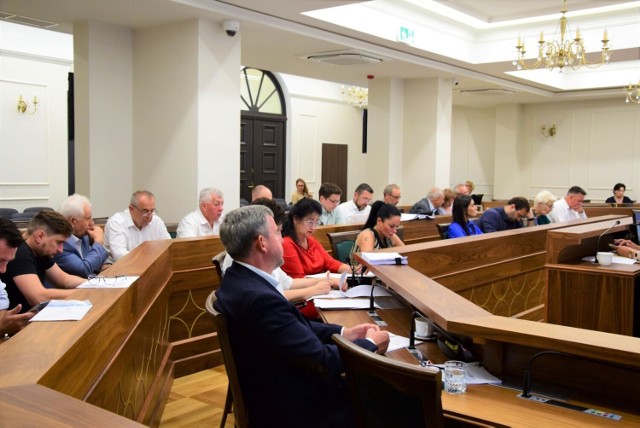 Podczas poniedziałkowej sesji radni Radomia przyjęli Gminny Program Rewitalizacji Miasta Radomia na lata 2023-2032.