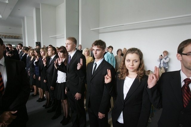 Orszak i wręczenie indeksów na inauguracji roku Uniwersytetu Śląskiego [ZDJĘCIA]