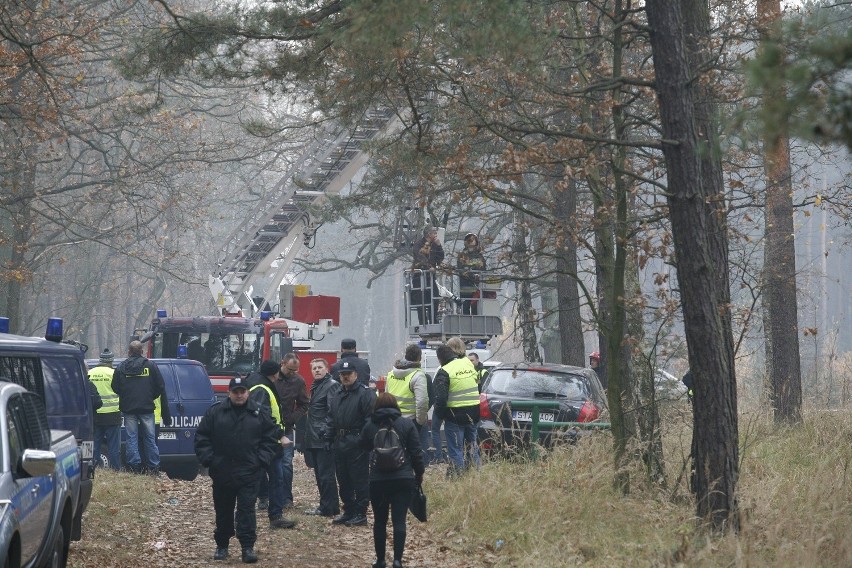 Samolot, który rozbił się pod Pyrzowicami, miał planowo lądować na Muchowcu [ZDJĘCIA]