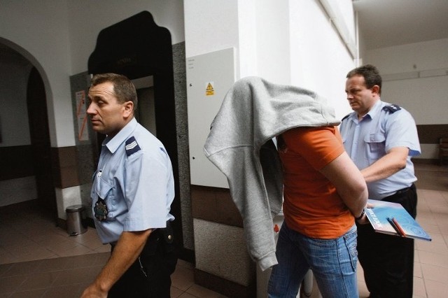 Tomasz A. został doprowadzony do sądu z aresztu