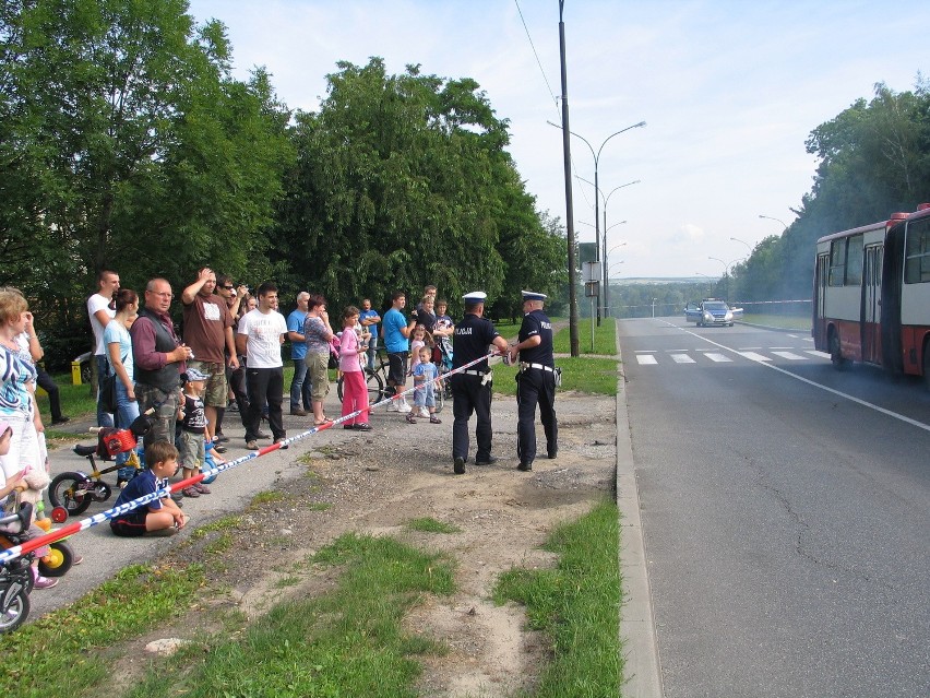 Karambol w Dąbrowie Górniczej. Spokojnie, to tylko ćwiczenia [ZDJĘCIA i WIDEO]