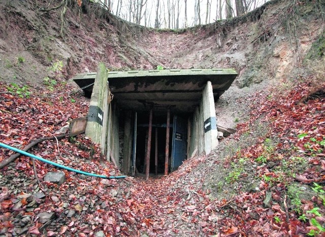Wejście do podziemnej fabryki w Bolkowie jest już niemożliwe