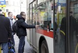Ciepły guzik: Drzwi w autobusie otwórz sobie sam