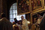 Msza św. krzyżma: Arcybiskup Stanisław Gądecki - kapłani mają leczyć rany świata [ZDJĘCIA]