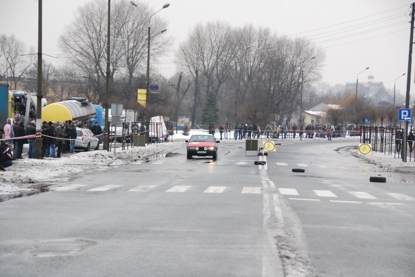 Zimowy Rally Sprint w Będzinie po wodzie [ZDJĘCIA]