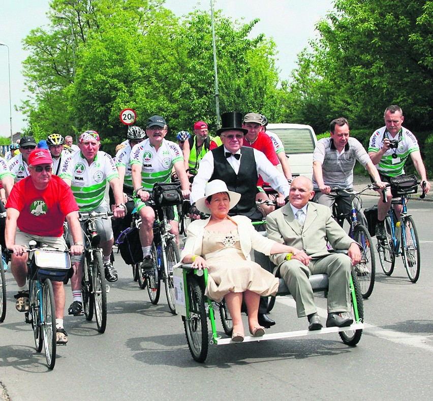 Rowerowy ślub w Myszkowie w 2010 r...