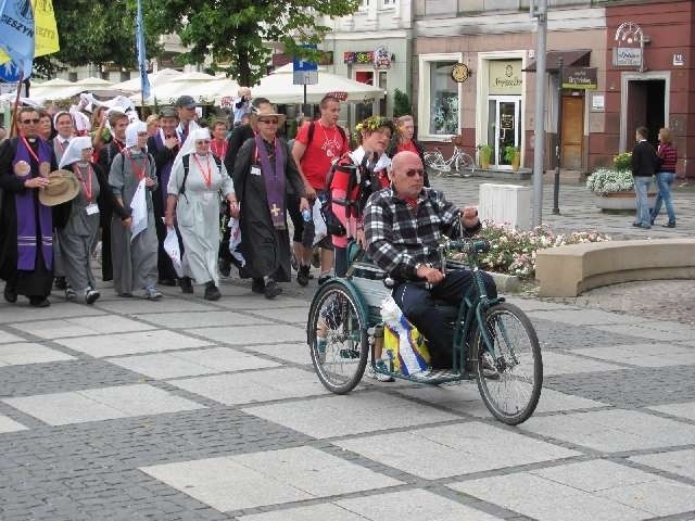 Pielgrzymka Diecezji Bielsko-Żywieckiej dotarła na Jasną Górę [ZDJĘCIA]