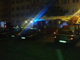 Trzy zastępy Straży Pożarnej pod blokiem przy ul. Żytniej 62. Pożar? [zdjęcia]